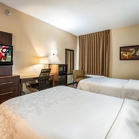 ווסטבורי Red Roof Plus Long Island - Garden City מראה חיצוני תמונה