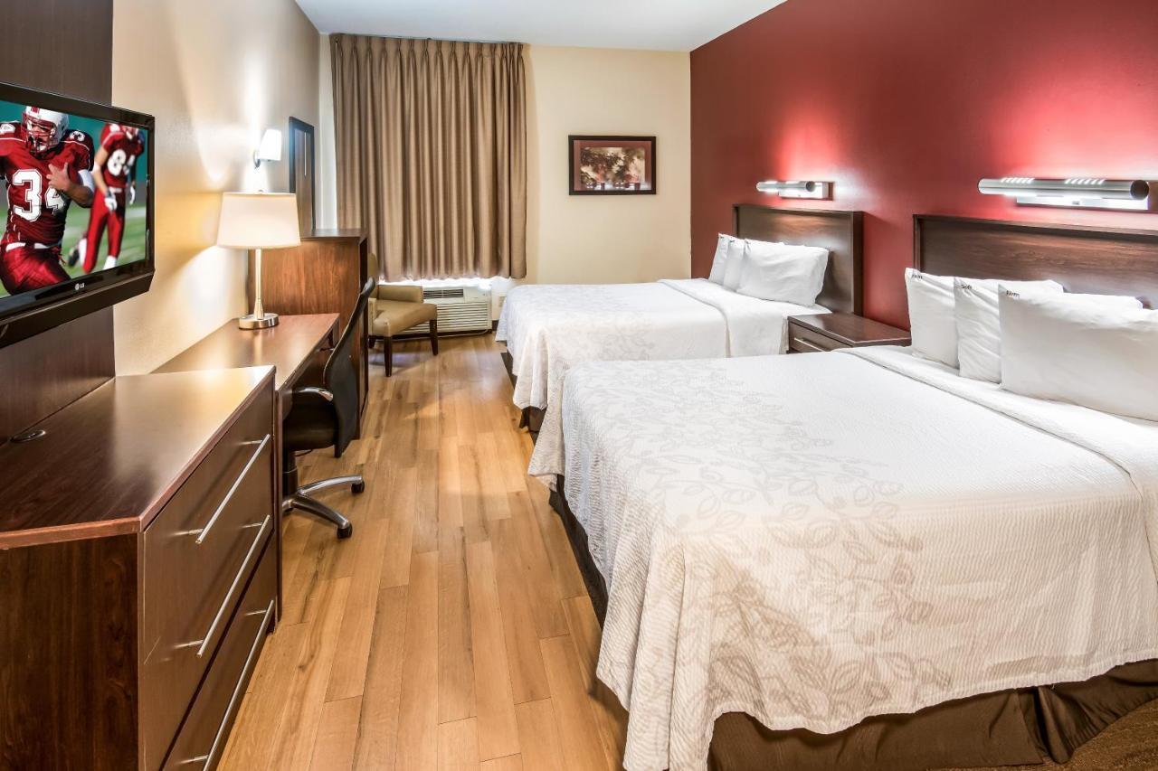 ווסטבורי Red Roof Plus Long Island - Garden City מראה חיצוני תמונה
